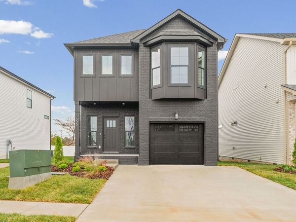 2 Charleston Cove Way, Clarksville, TN 37043