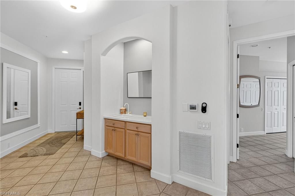 9131 Southmont Cv, Unit 106, Fort Myers, FL 33908 Photo