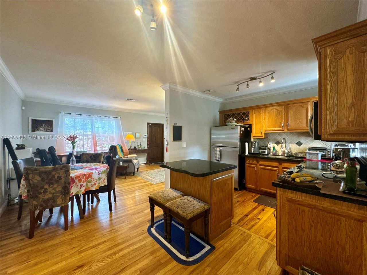 5760 SW 10th St, West Miami, FL 33144 Photo