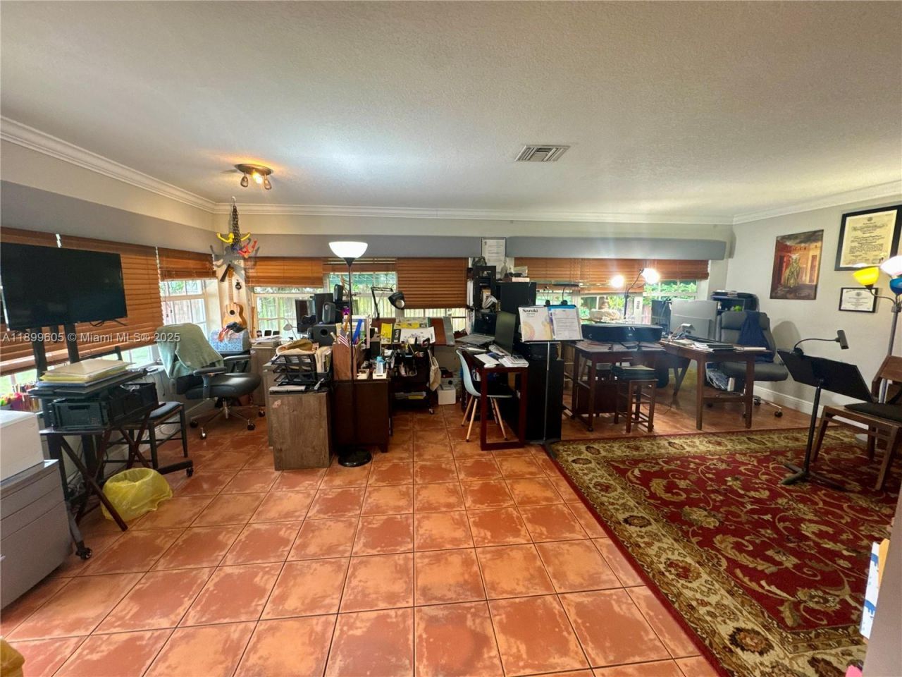 5760 SW 10th St, West Miami, FL 33144 Photo