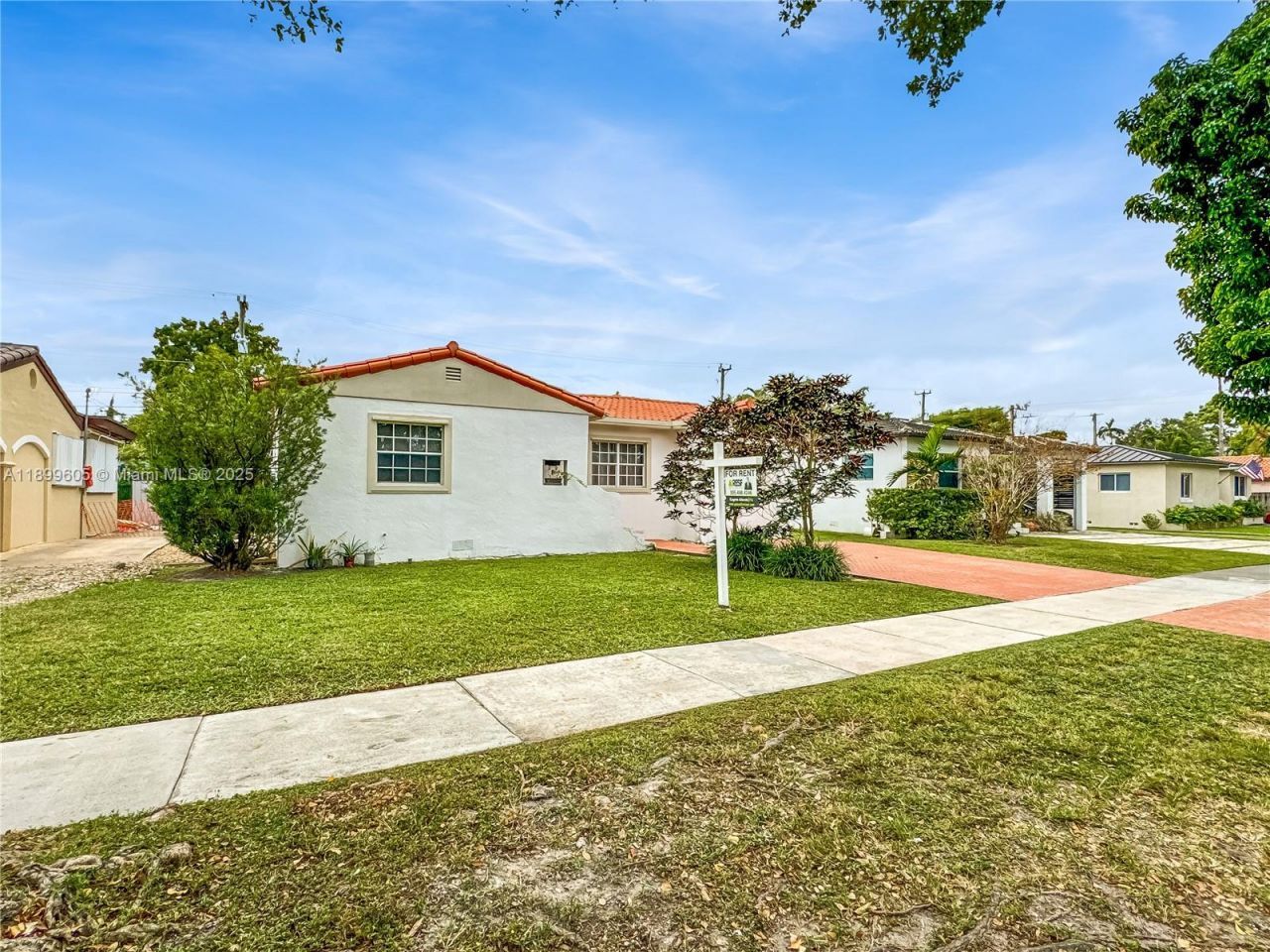 5760 SW 10th St, West Miami, FL 33144 Photo