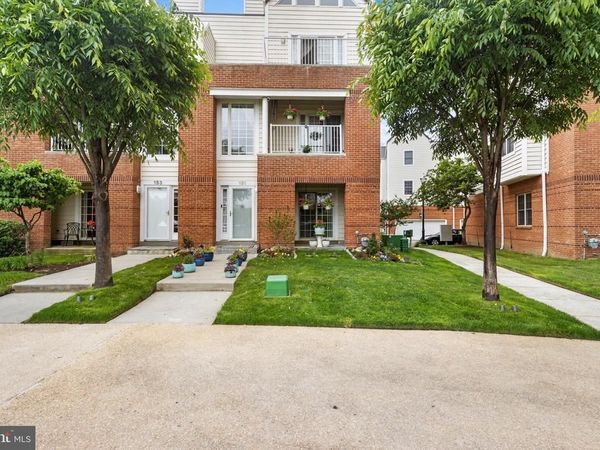 151 CHRISTINA LANDING DRIVE, WILMINGTON, DE 19801