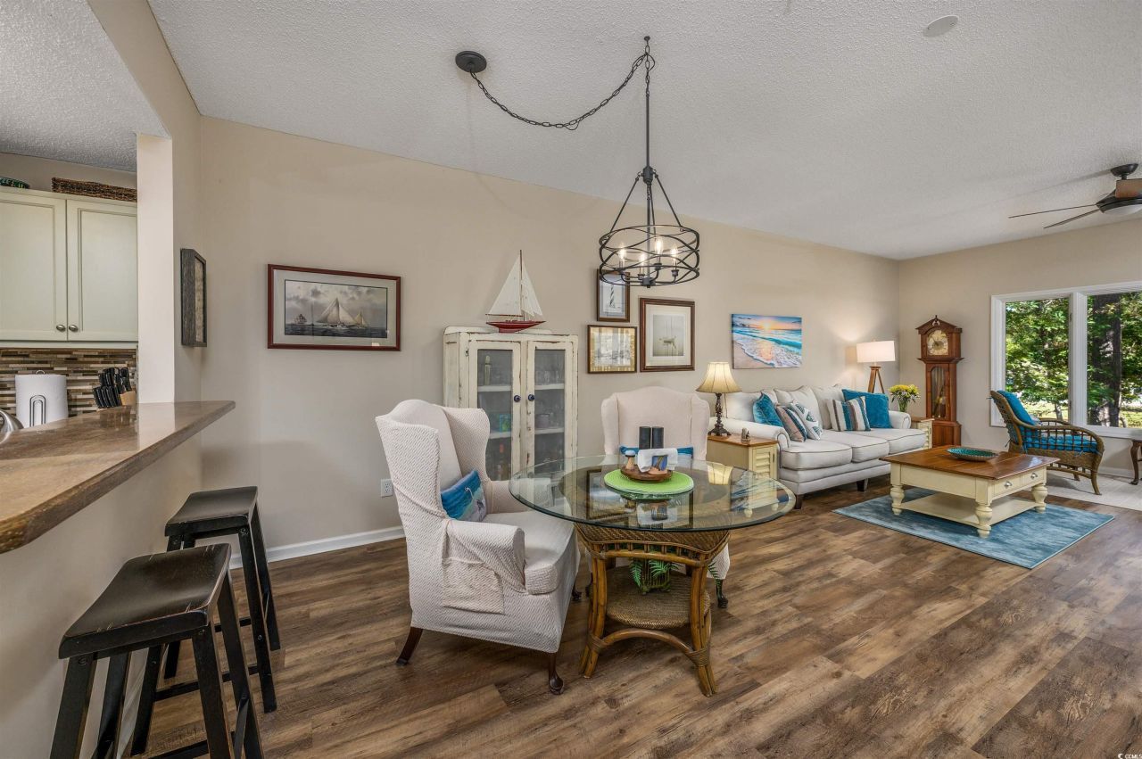 1221 Tidewater Dr. Photo 10