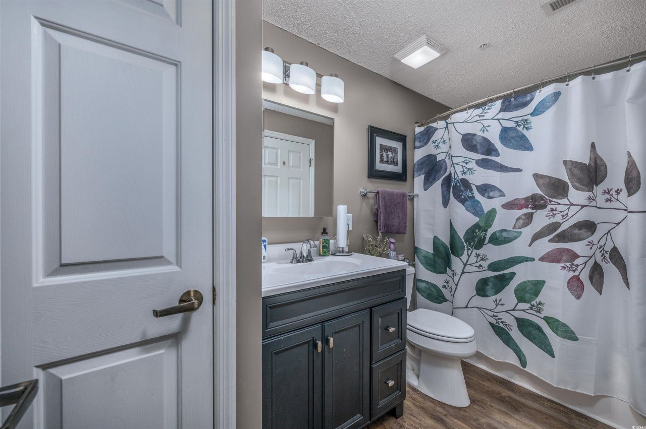 1221 Tidewater Dr. Photo 21