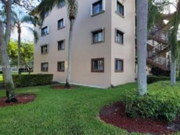 12955 SW 16th Ct, Unit 101M, Pembroke Pines, FL 33027
