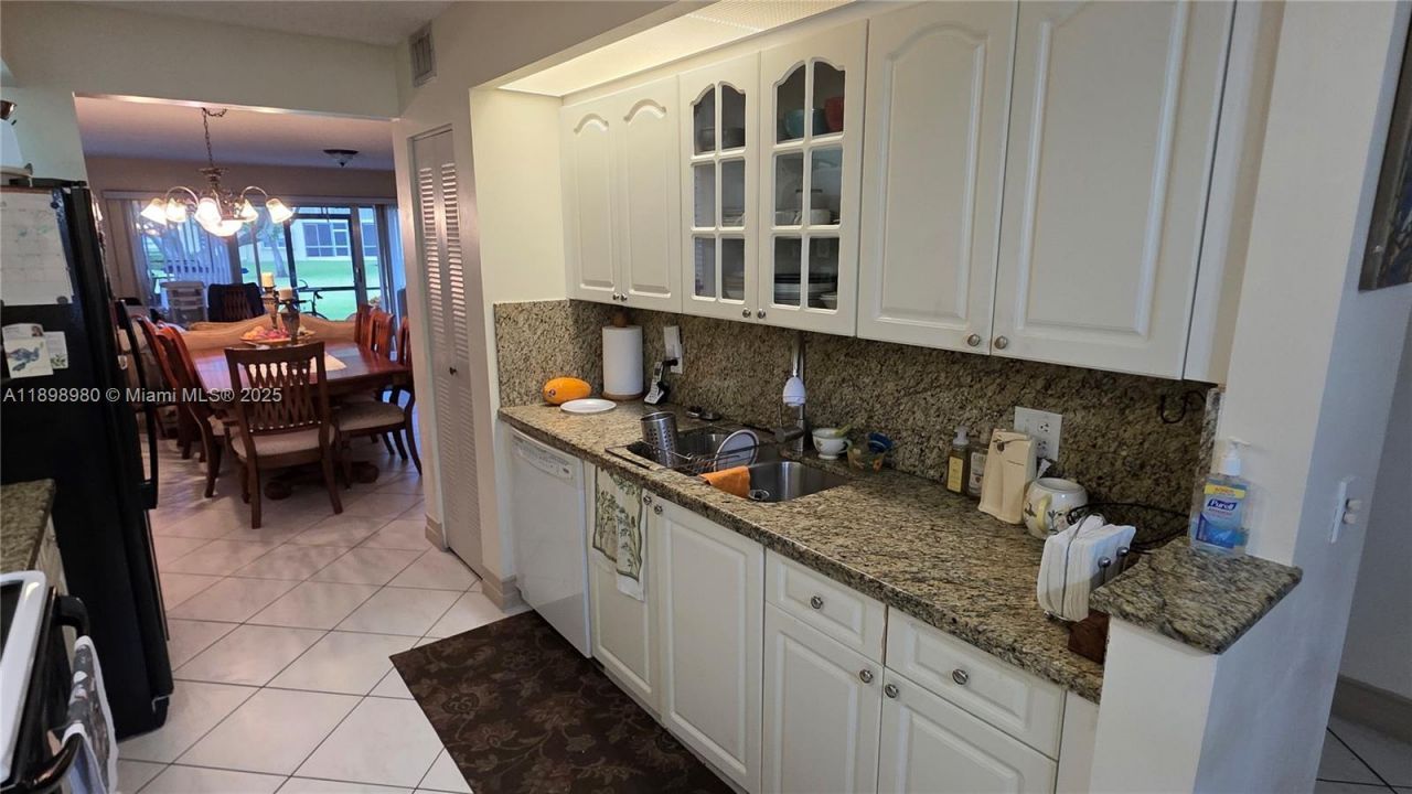 12955 SW 16th Ct, Unit 101M, Pembroke Pines, FL 33027 Photo