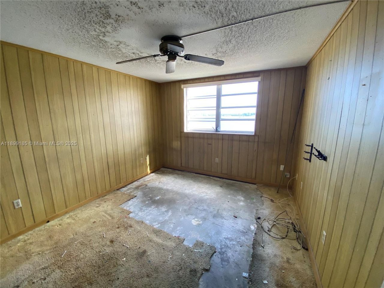 2920 Point East Dr, Unit N311, Aventura, FL 33160 Photo