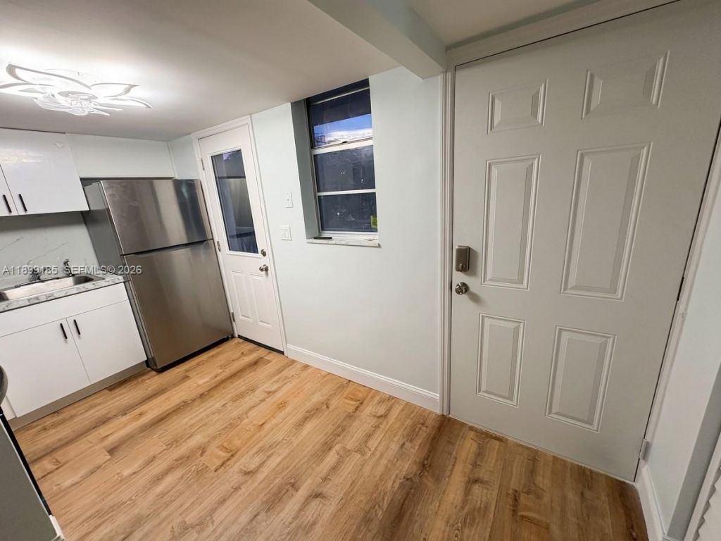 2920 Point East Dr, Unit N311, Aventura, FL 33160 Photo