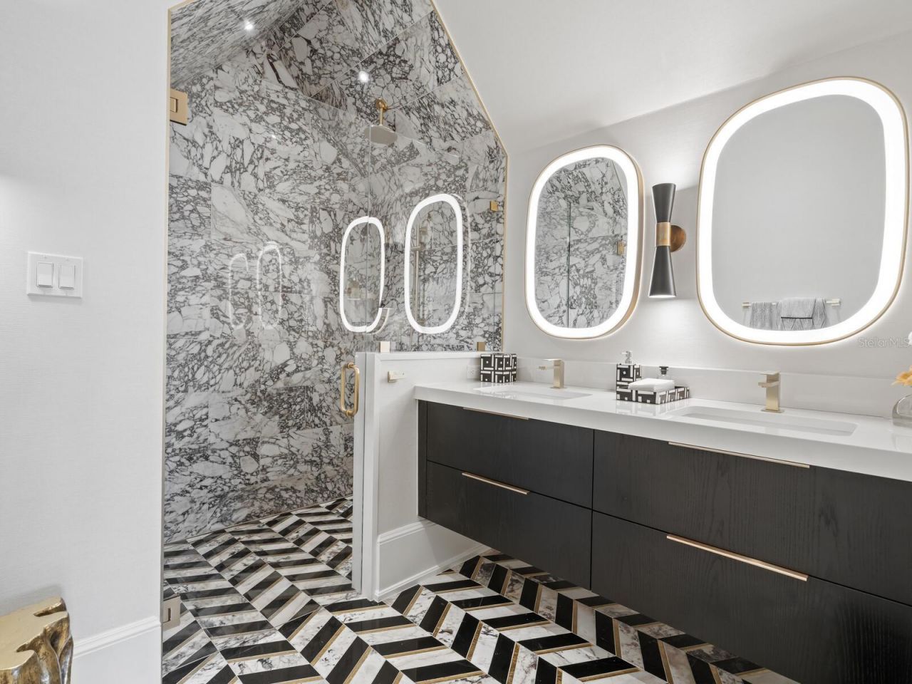 440 Meadow Lark Drive, Sarasota, FL 34236 Photo