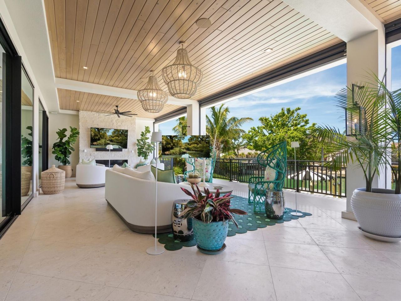 440 Meadow Lark Drive, Sarasota, FL 34236 Photo