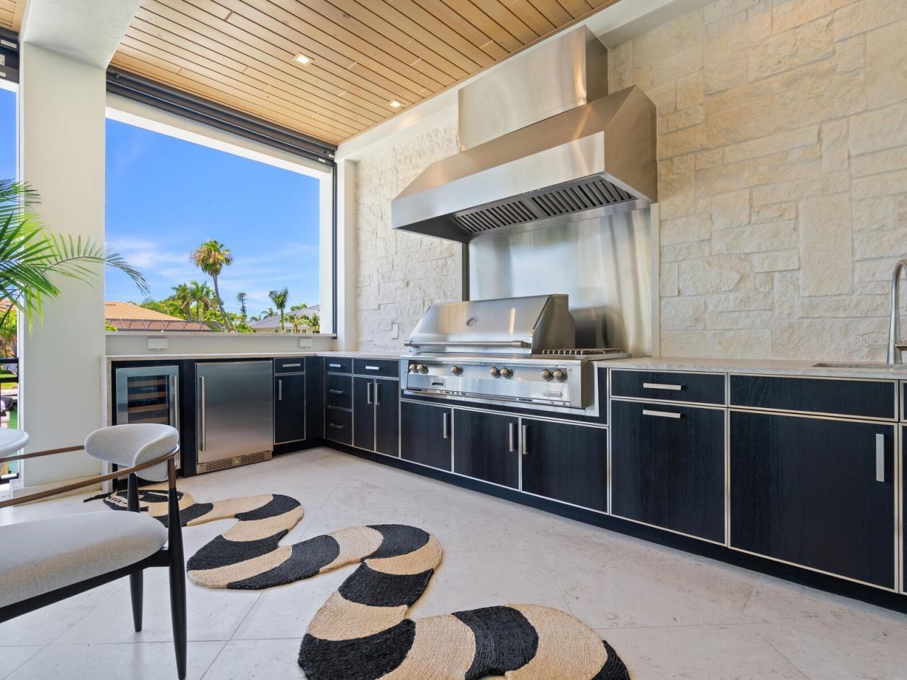 440 Meadow Lark Drive, Sarasota, FL 34236 Photo