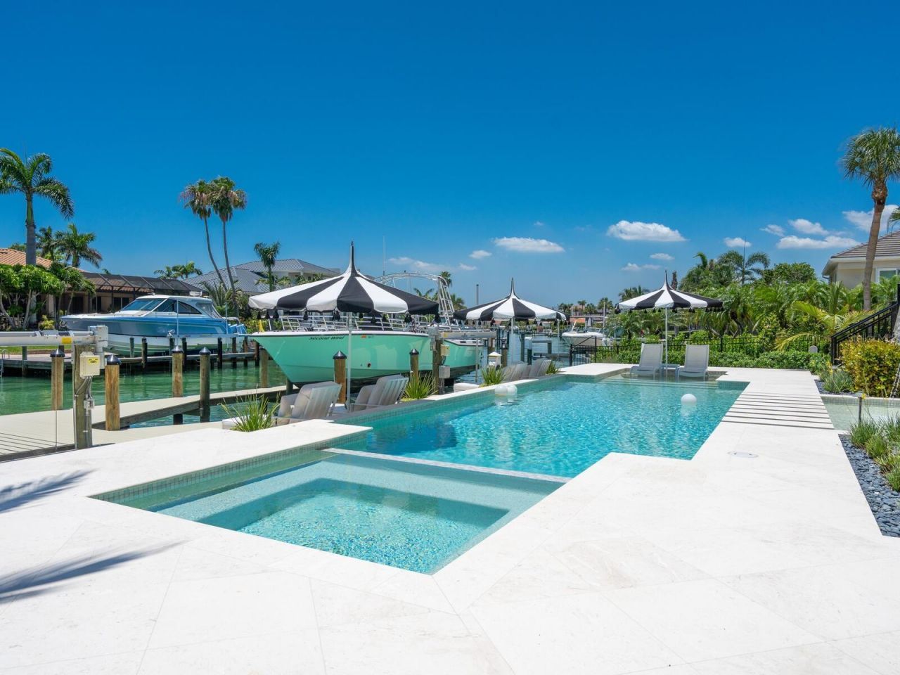 440 Meadow Lark Drive, Sarasota, FL 34236 Photo