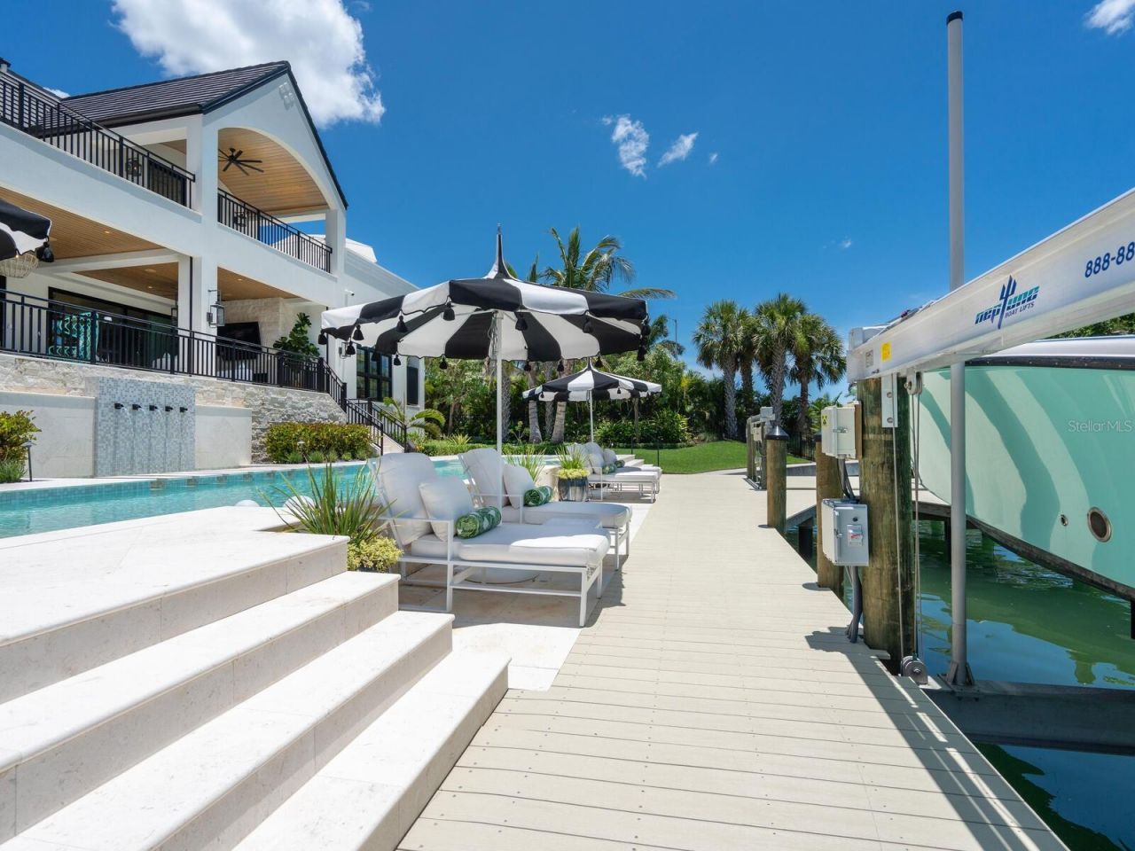 440 Meadow Lark Drive, Sarasota, FL 34236 Photo