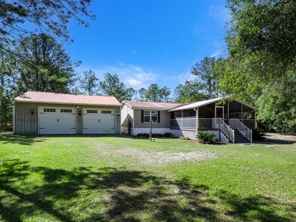 100 OLDS DRIVE, HAWTHORNE, FL 32640