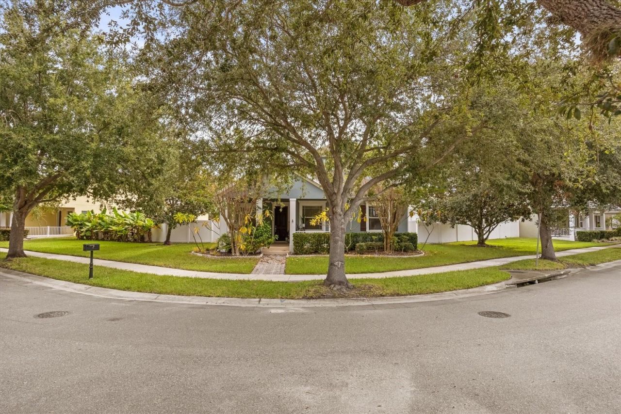 6846 Helmsley Circle, Windermere, FL 34786 Photo
