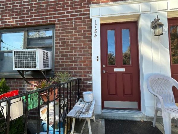 17-84 166, Unit 4-162, Whitestone, NY 11357