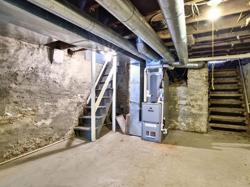 2116 Loth Street, Cincinnati, OH 45202 Photo 21