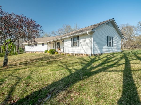 1731 Summertown Hwy, Hohenwald, TN 38462