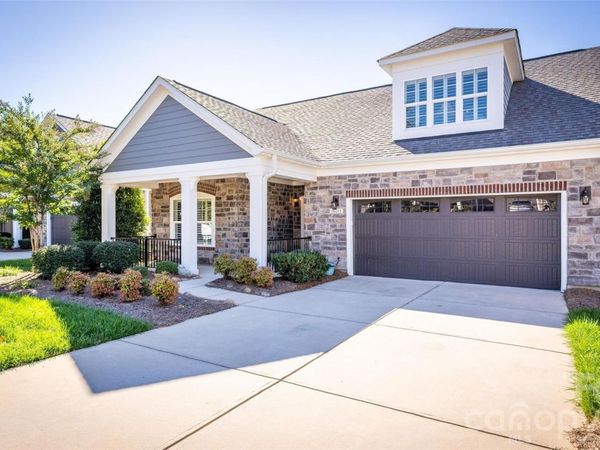 16215 Lakeside Loop Lane, Cornelius, NC 28031