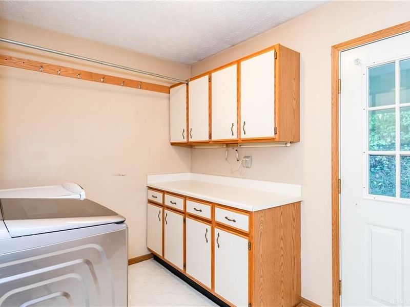 6686 Oakwood Lane, Dayton, OH 45424 Photo 28