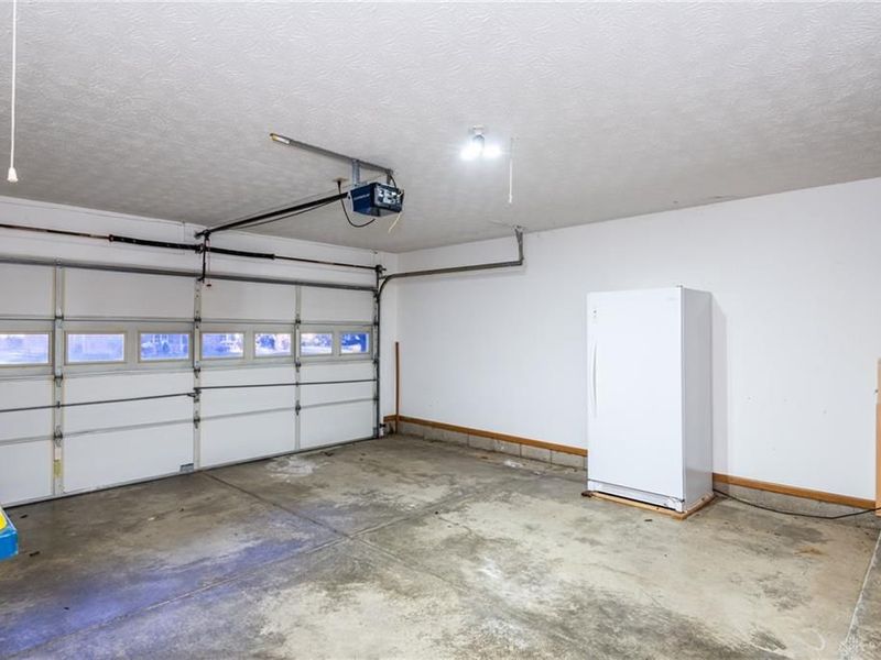 6686 Oakwood Lane, Dayton, OH 45424 Photo 30