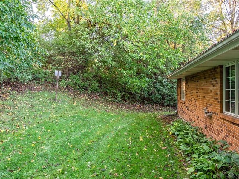 6686 Oakwood Lane, Dayton, OH 45424 Photo 33