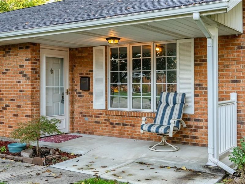 6686 Oakwood Lane, Dayton, OH 45424 Photo 4