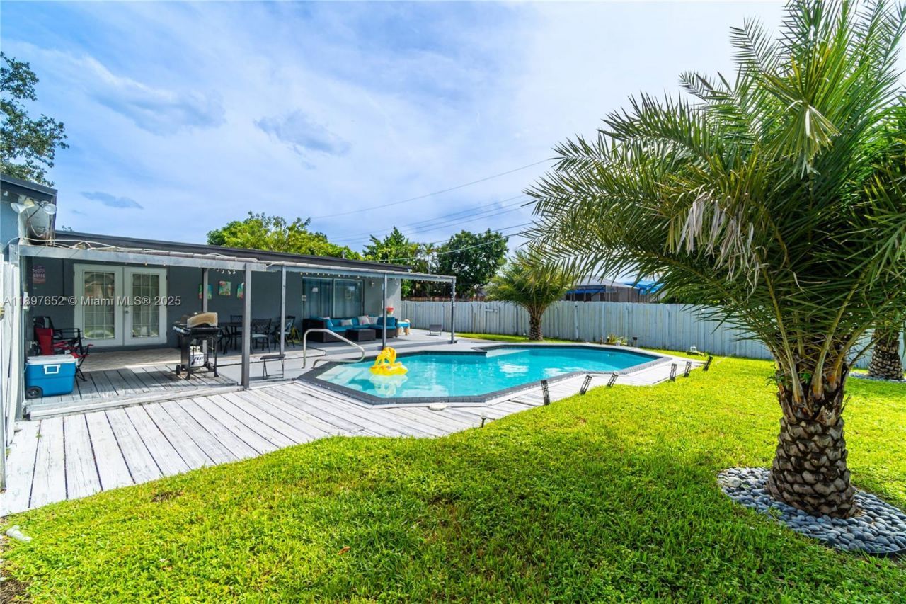 3338 Taft St, Hollywood, FL 33021 Photo