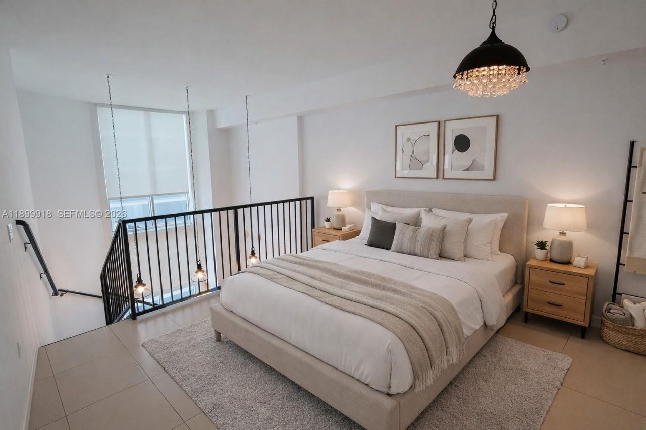 300 S Biscayne Blvd, Unit L-1004, Miami, FL 33131 Photo