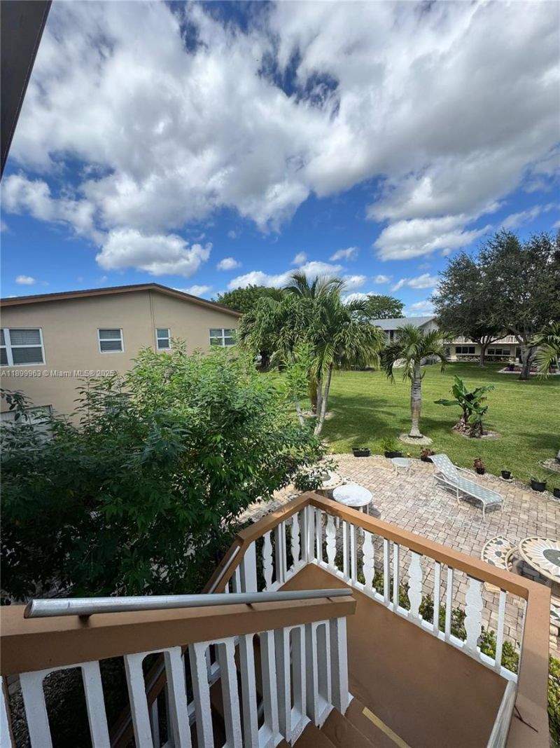 211 Coventry I, Unit 211, West Palm Beach, FL 33417 Photo