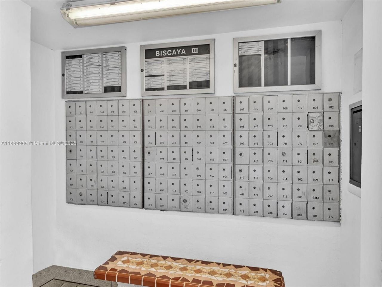 20500 W Country Club Dr, Unit 203, Aventura, FL 33180 Photo