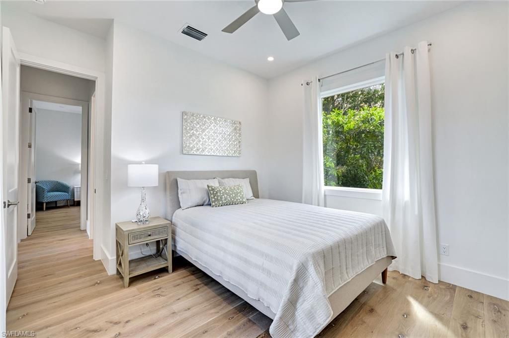 2515 Royal Palm Ct, Naples, FL 34103 Photo