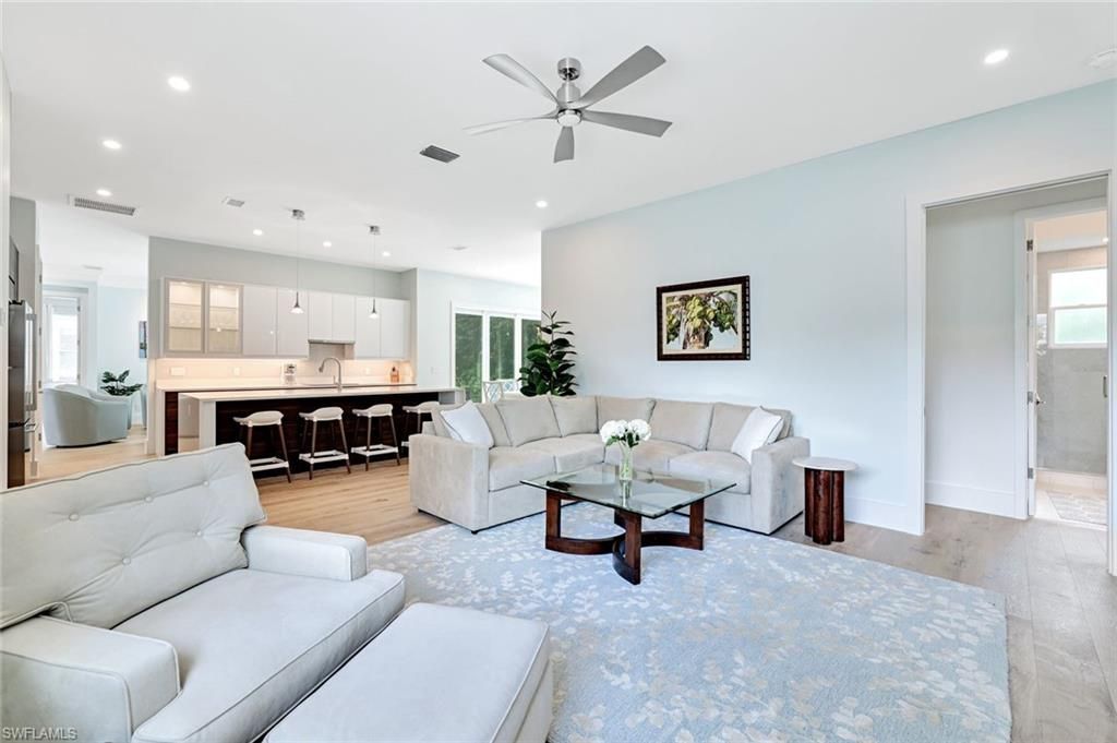 2515 Royal Palm Ct, Naples, FL 34103 Photo