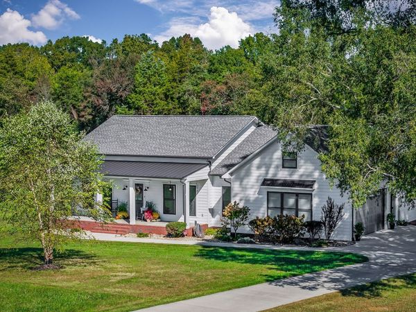 3868 Burgess Falls Rd, Sparta, TN 38583