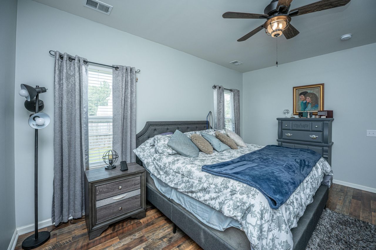 419 Thoroughbred Dr Drive Photo 10