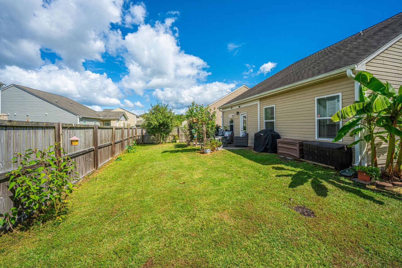 419 Thoroughbred Dr Drive Photo 20