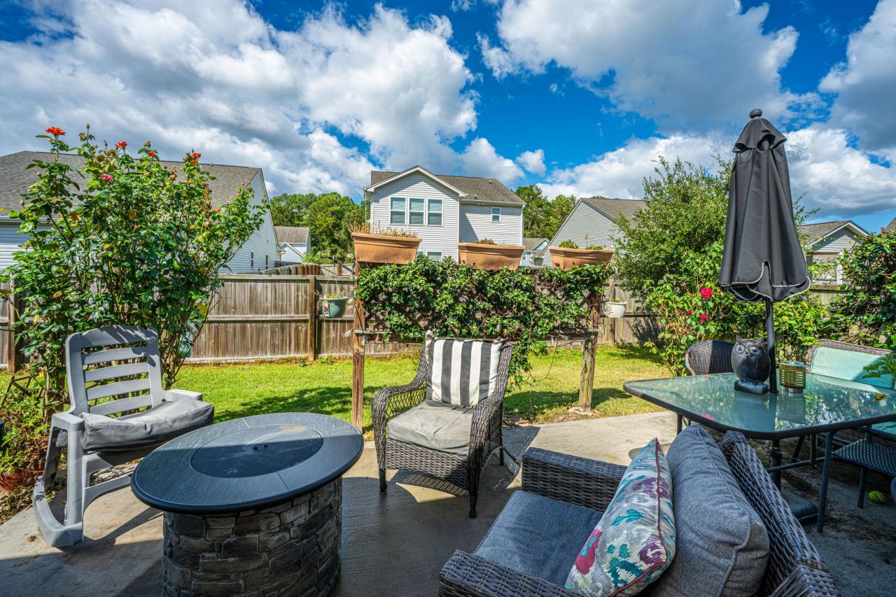 419 Thoroughbred Dr Drive Photo 23