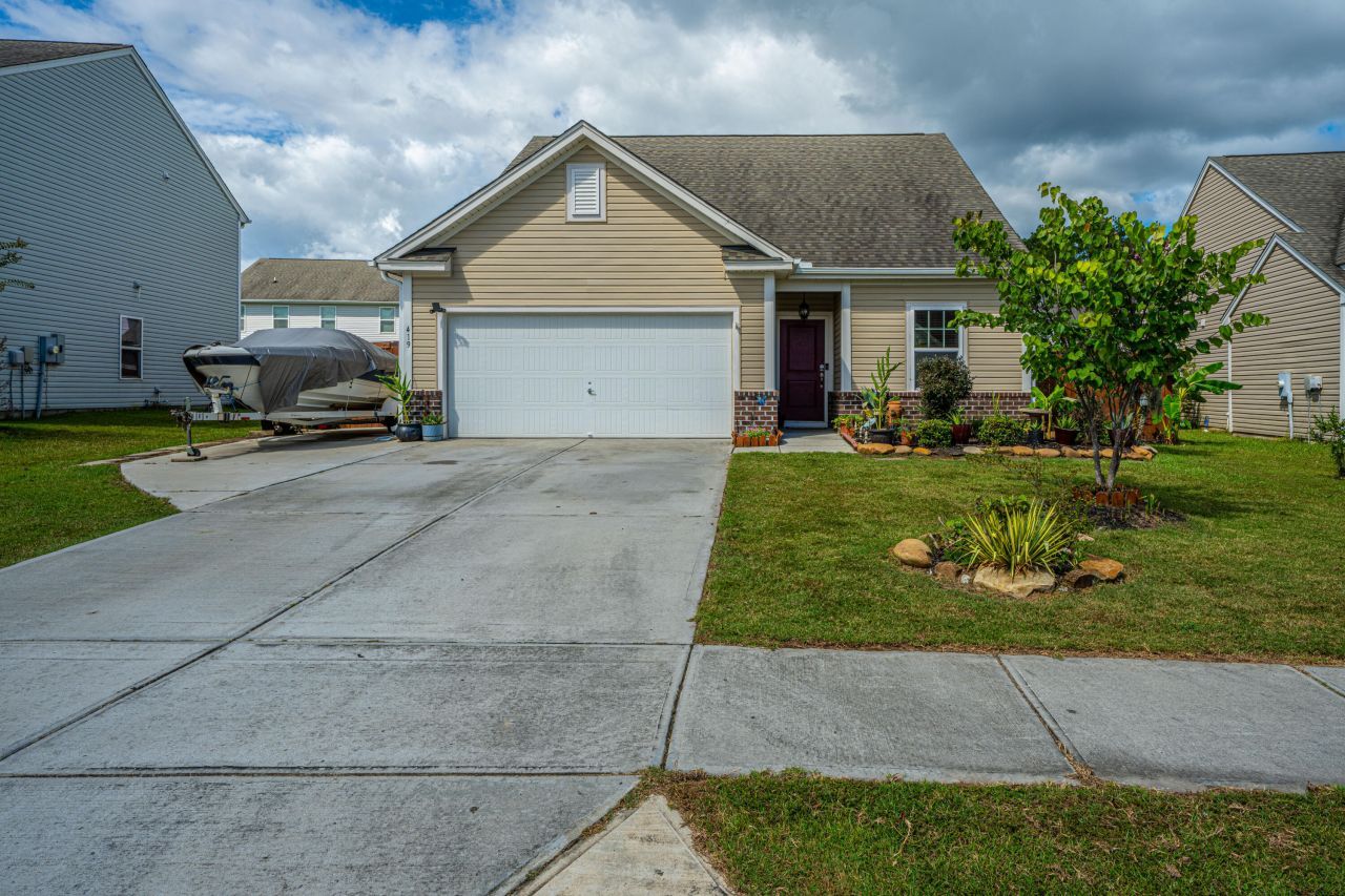 419 Thoroughbred Dr Drive Photo 42