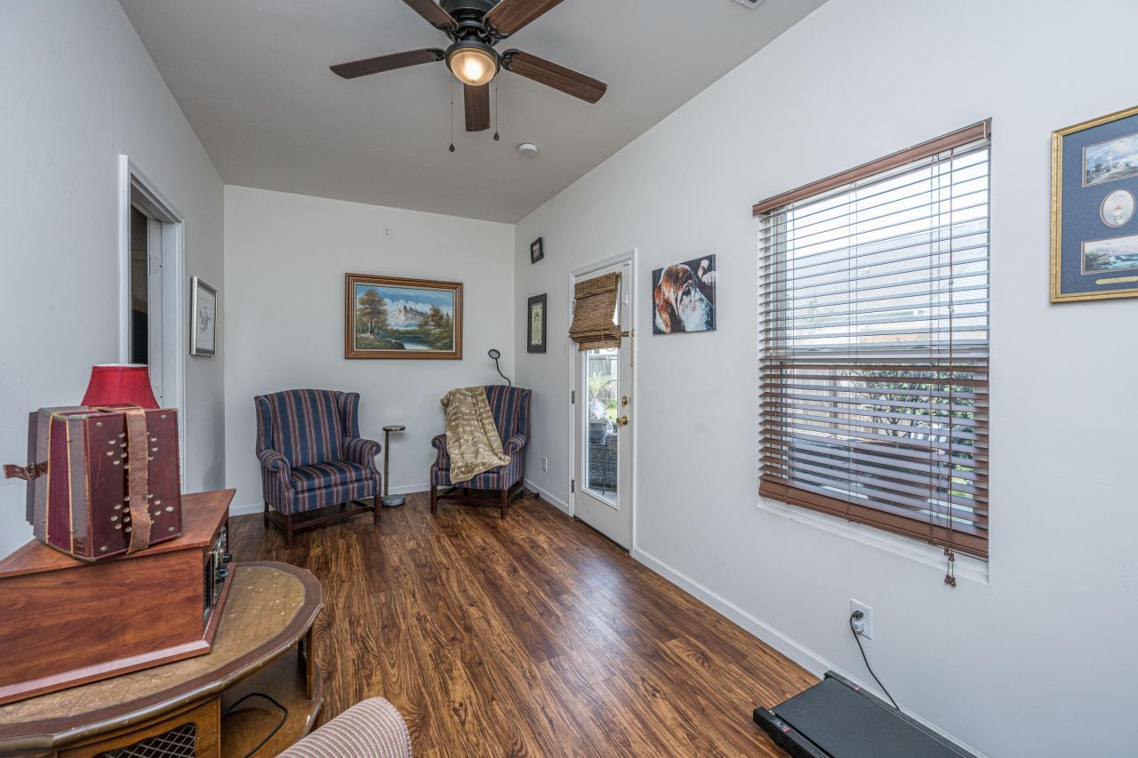 419 Thoroughbred Dr Drive Photo 44