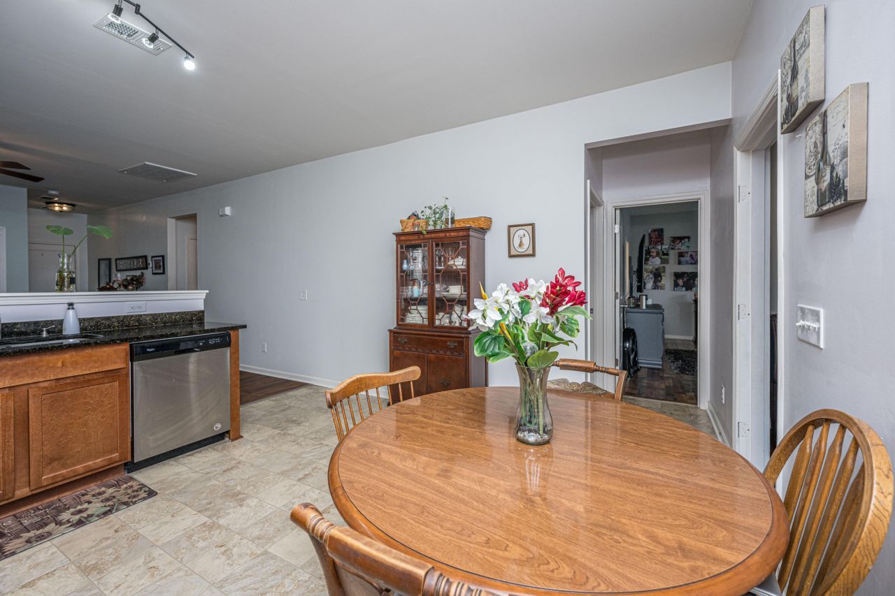 419 Thoroughbred Dr Drive Photo 54