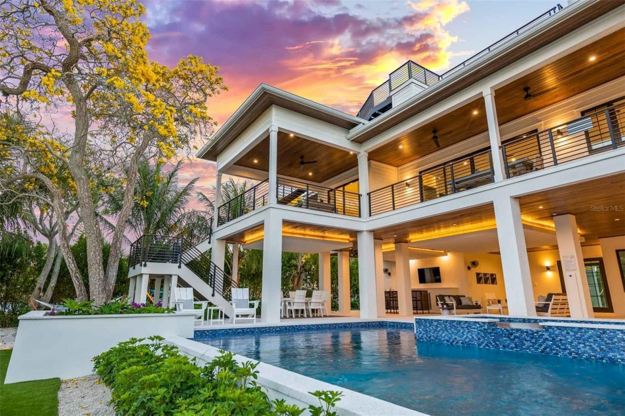 24 N Polk Drive, Sarasota, FL 34236 Photo