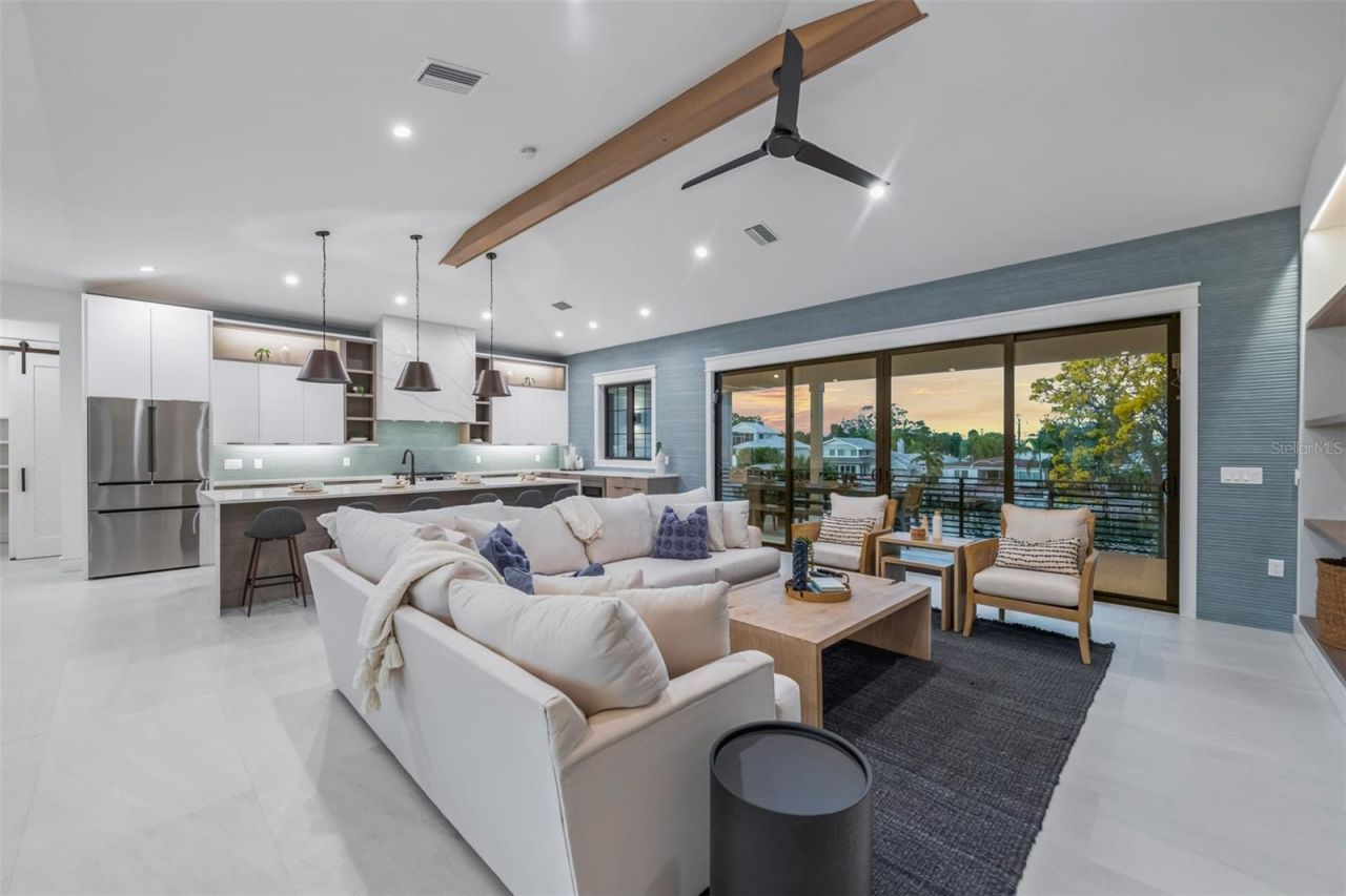 24 N Polk Drive, Sarasota, FL 34236 Photo