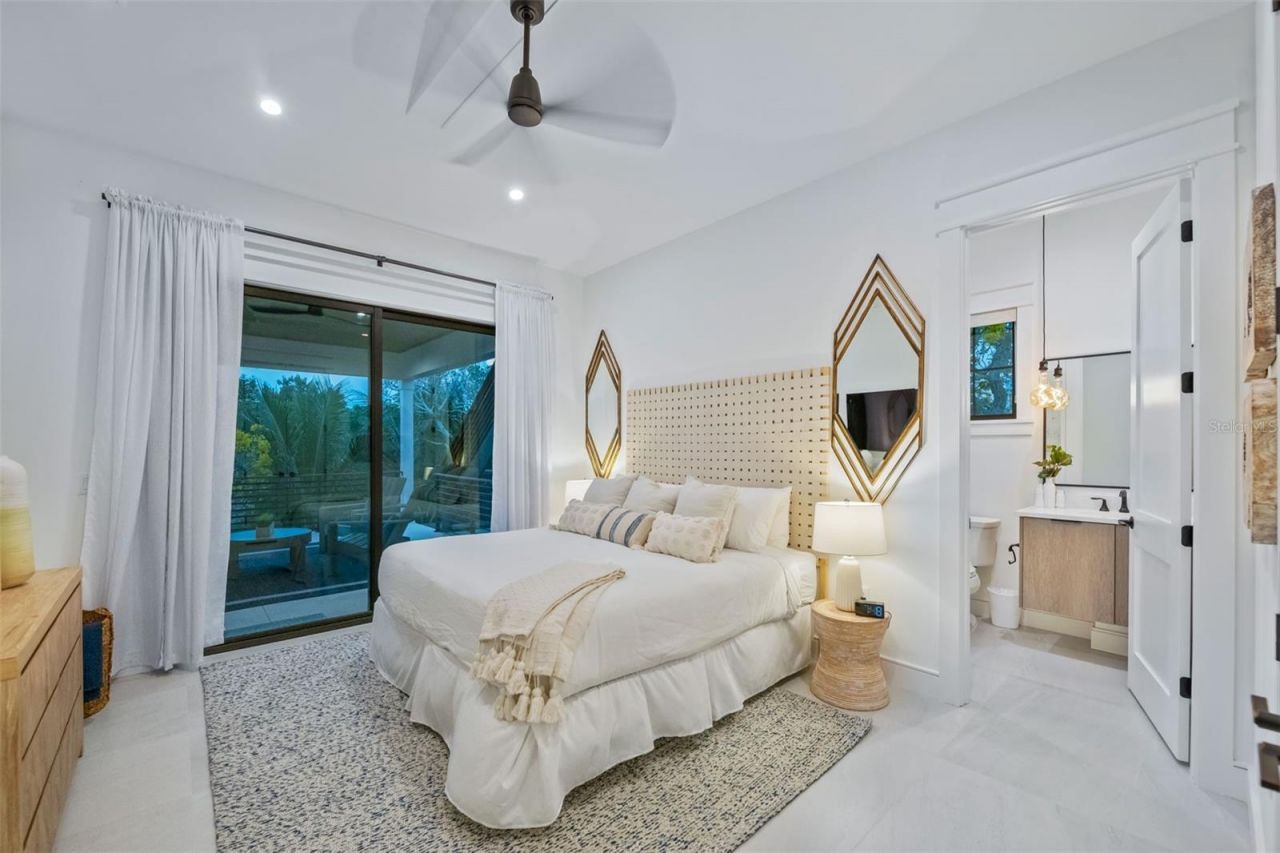 24 N Polk Drive, Sarasota, FL 34236 Photo