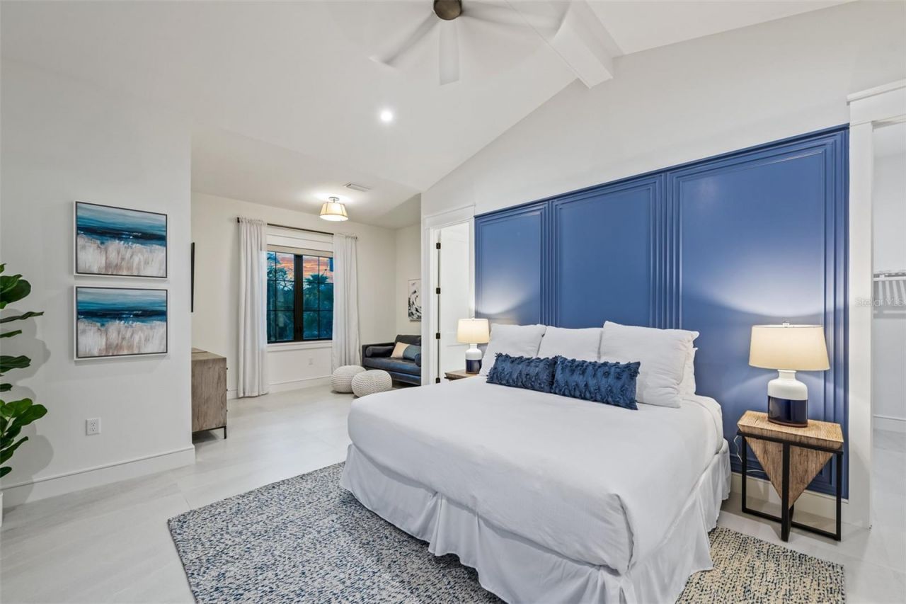 24 N Polk Drive, Sarasota, FL 34236 Photo