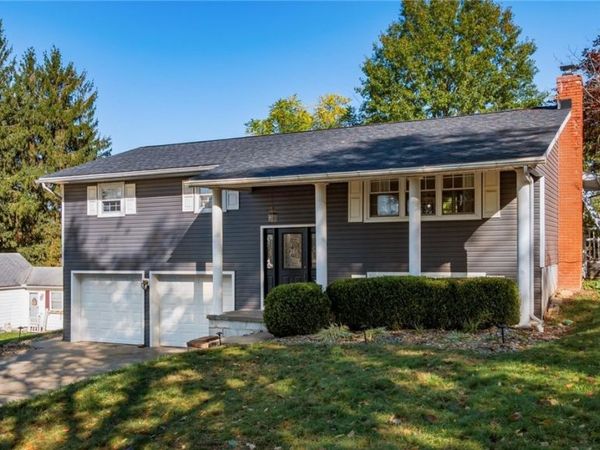 875 Orchard Hill Road, Zanesville, OH 43701