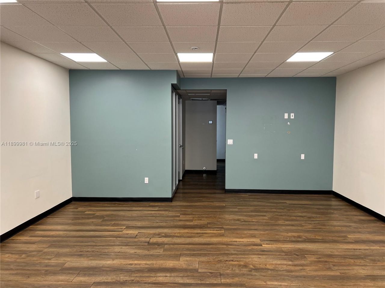 308 Miracle Mile, Coral Gables, FL 33134 Photo