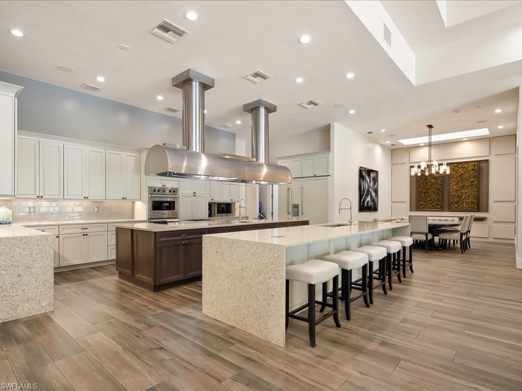 656 Hickory Rd, Naples, FL 34108 Photo