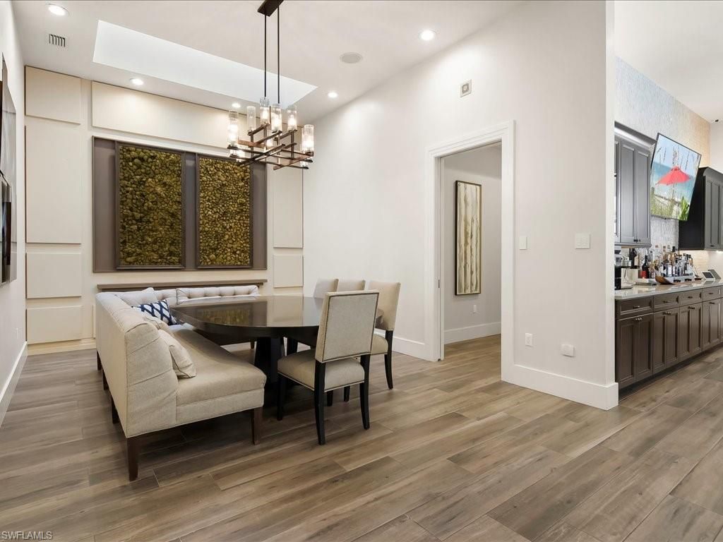 656 Hickory Rd, Naples, FL 34108 Photo
