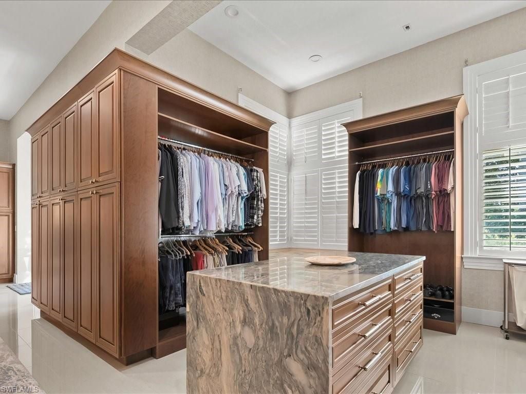 656 Hickory Rd, Naples, FL 34108 Photo