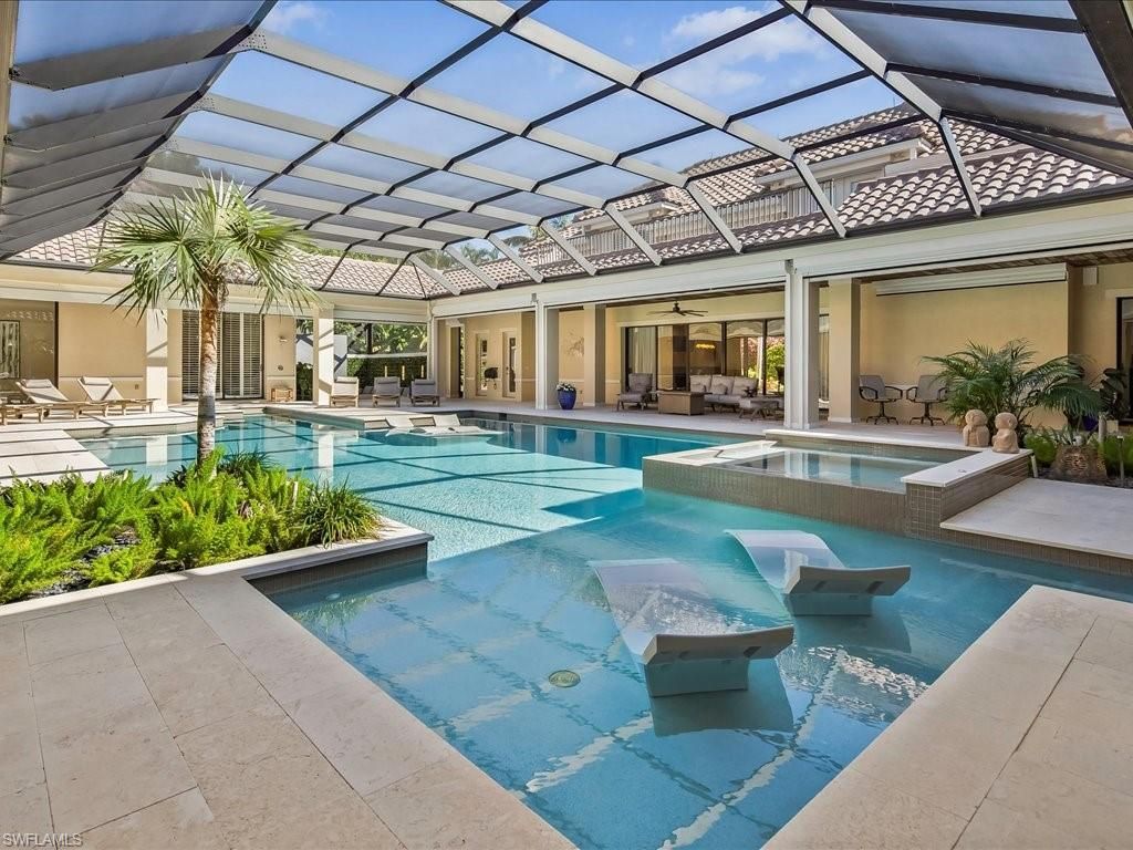656 Hickory Rd, Naples, FL 34108 Photo